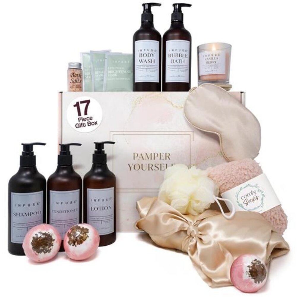17-Piece Luxury Gift Set with Robe |‎ Complete INFUSÉ White Tea & Coconut Bath